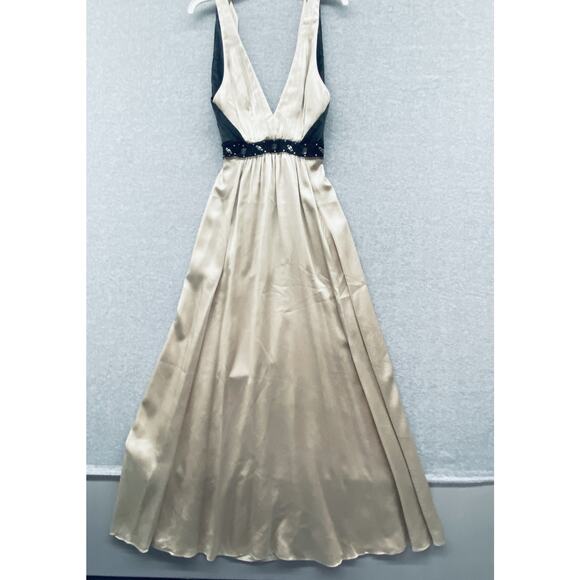 BCBGMAXAZRIA Dress Womens Size 2 Champagne Black Silk Beaded Gown y2k fairycore - Picture 3 of 7